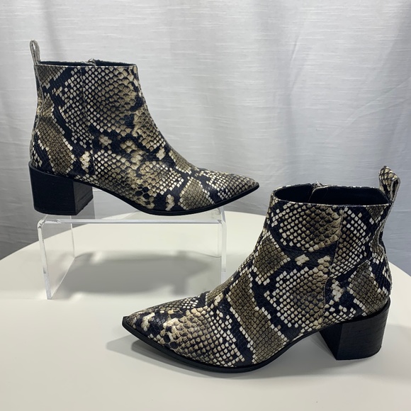 Everlane Shoes - Everlane The Boss Boot Bootie in Snakeskin